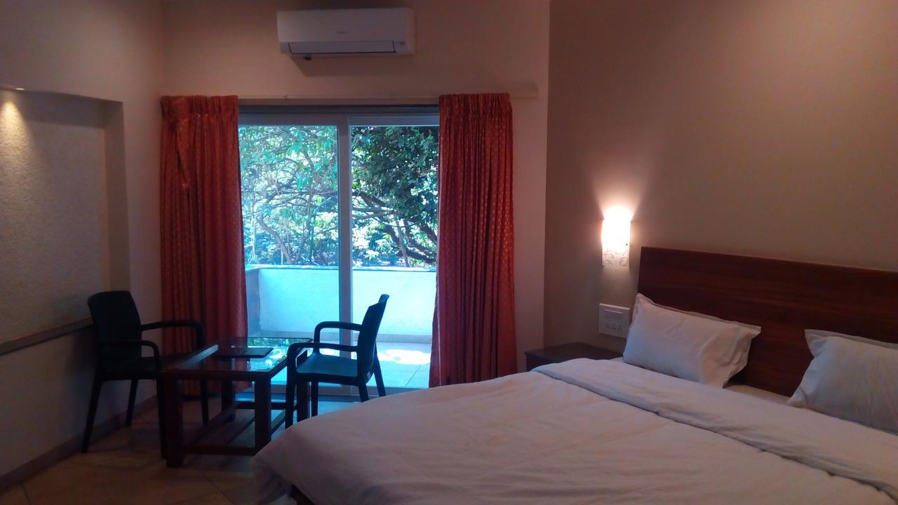 Hotel Tree Top Mahābaleshwar Extérieur photo