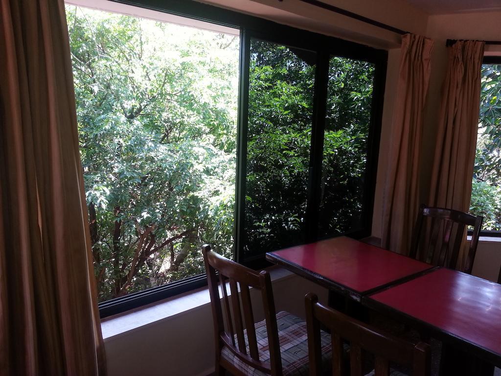 Hotel Tree Top Mahābaleshwar Extérieur photo