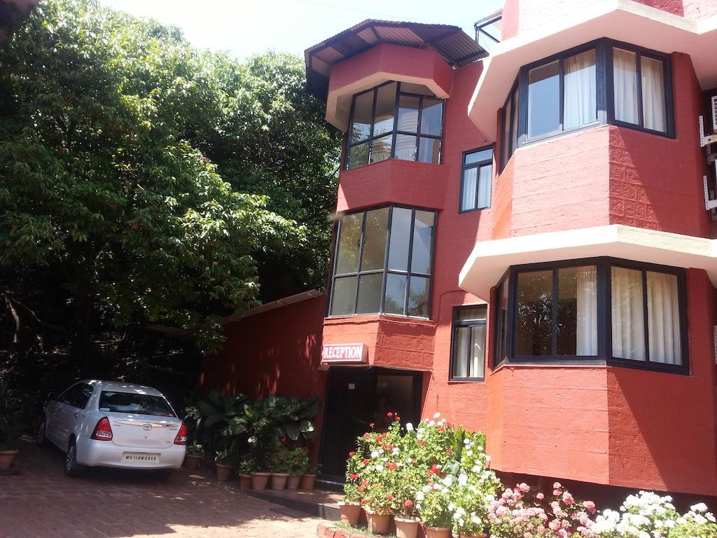 Hotel Tree Top Mahābaleshwar Extérieur photo