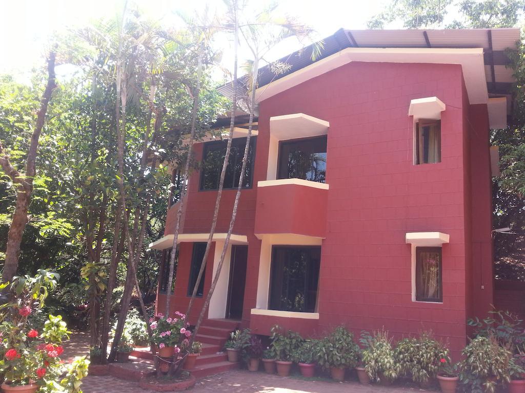 Hotel Tree Top Mahābaleshwar Extérieur photo